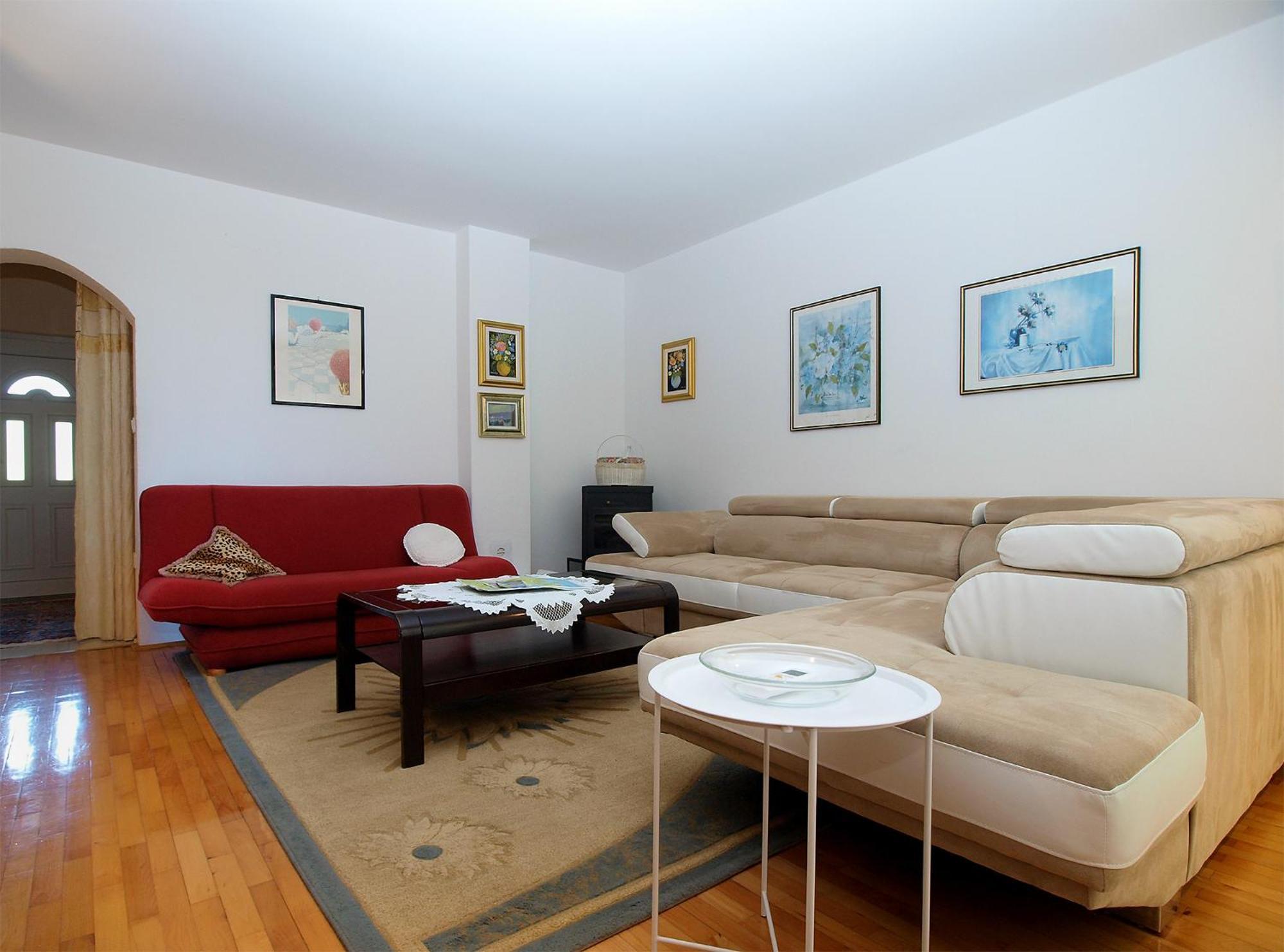 House Dubravka 1946 Apartment *